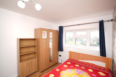 3 Bedroom First Floor Flat  in North Hill Drive, Harold Hill, Romford RM3 9AQ - Image 4