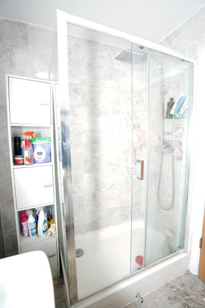 3 Bedroom First Floor Flat  in North Hill Drive, Harold Hill, Romford RM3 9AQ - Image 7