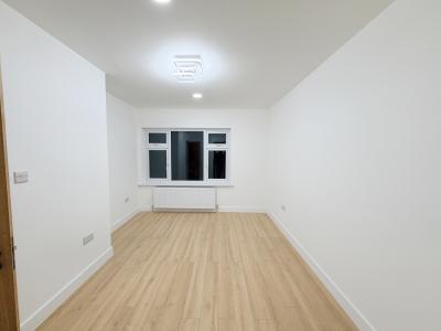 Gaysham Avenue Newly Converted Flat-1 - Image 3