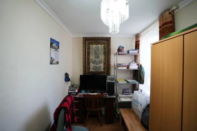 3 Bedroom Flat at Teviot Street, London, E14 6QT - Image 3