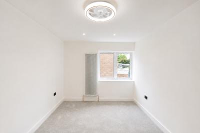 Elim Way, Plaistow E13 0EH - Image 17