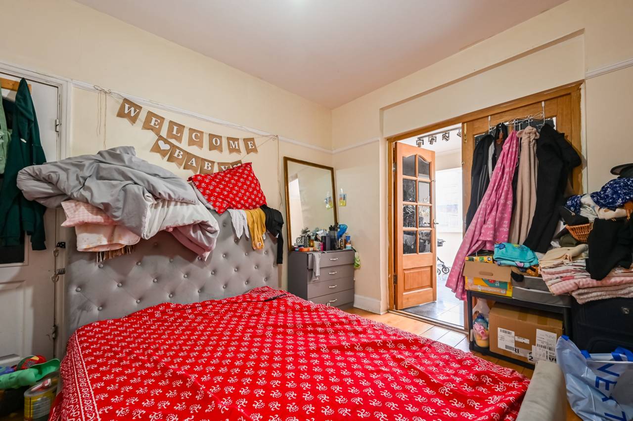 Chesterfield Road, Leyton, E10 - Image 6