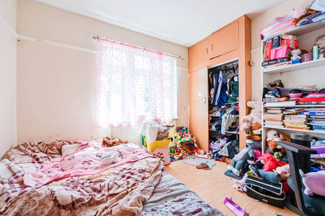 Chesterfield Road, Leyton, E10 - Image 8
