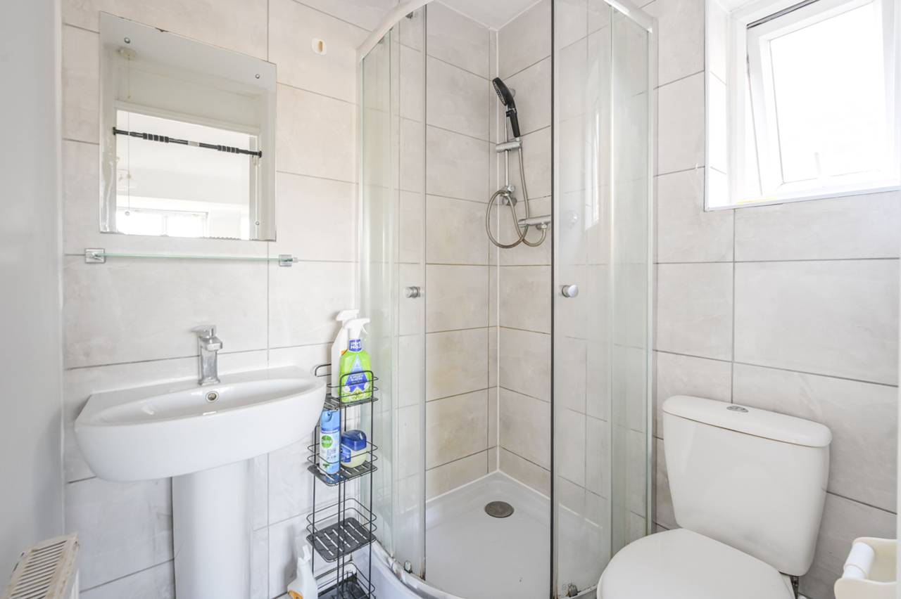 Jade Close, E16, Beckton, E16 - Image 7